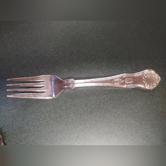 Hand Polished Antique Silver - Picture 7 of 9